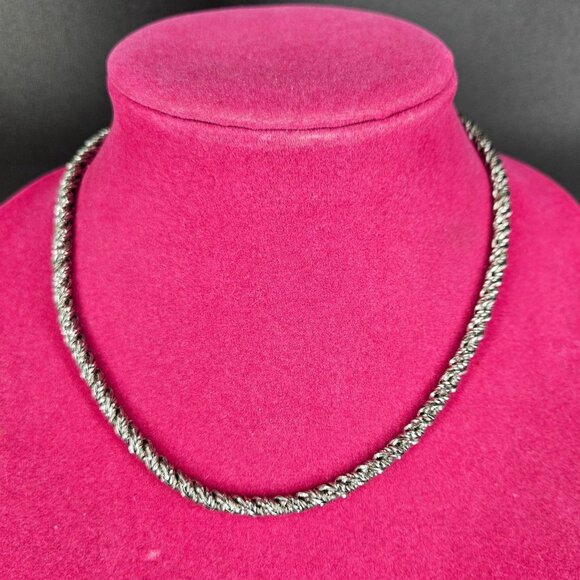 Twisted Rope Chain Necklace Silver-Tone Jewelry Sparkly Bling Magnetic Clasp 17" - Picture 2 of 9